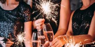 Festività 2019, secondo il Centro Studi di Confesercenti si attende il tutto esaurito a Natale e Capodanno nei ristoranti Brindisi di capodanno (Foto di repertorio shutterstock)