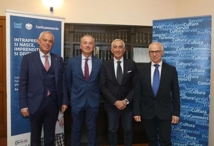 22-10-2026- ravenna;sede confcommercio - ascom - conferenza stampa presentazione iscom academy ravenna - mauro mambelli , paolo giulianini , enrico postacchini , giancarlo tonelli